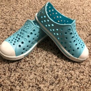 Toddler girl slip on shoes